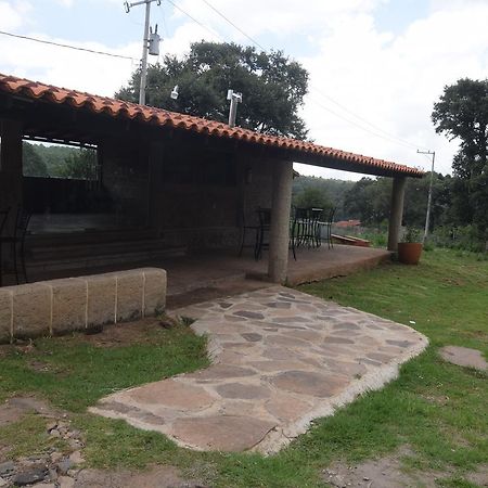 Villa Cabanas El Roble Tapalpa Exterior foto